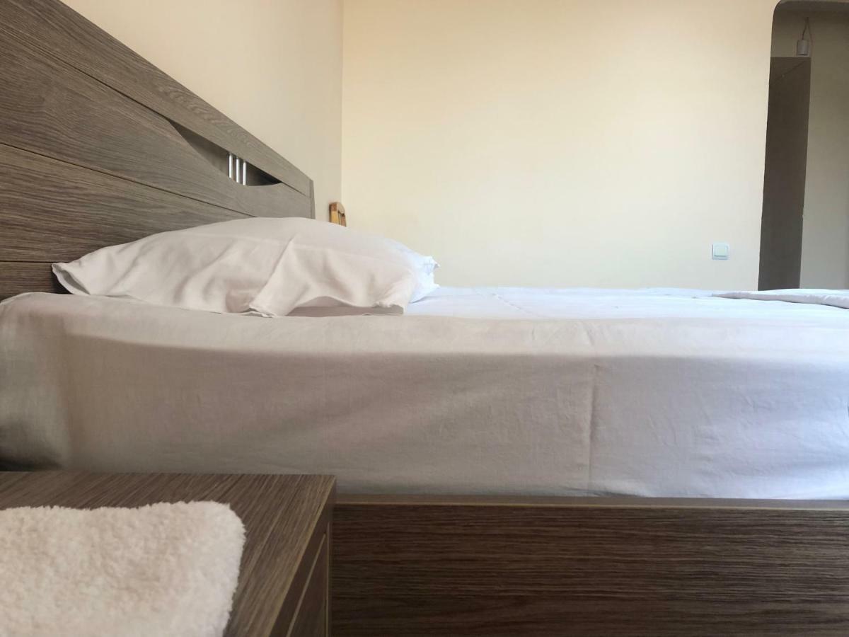 Tourist Hotel シムケント エクステリア 写真